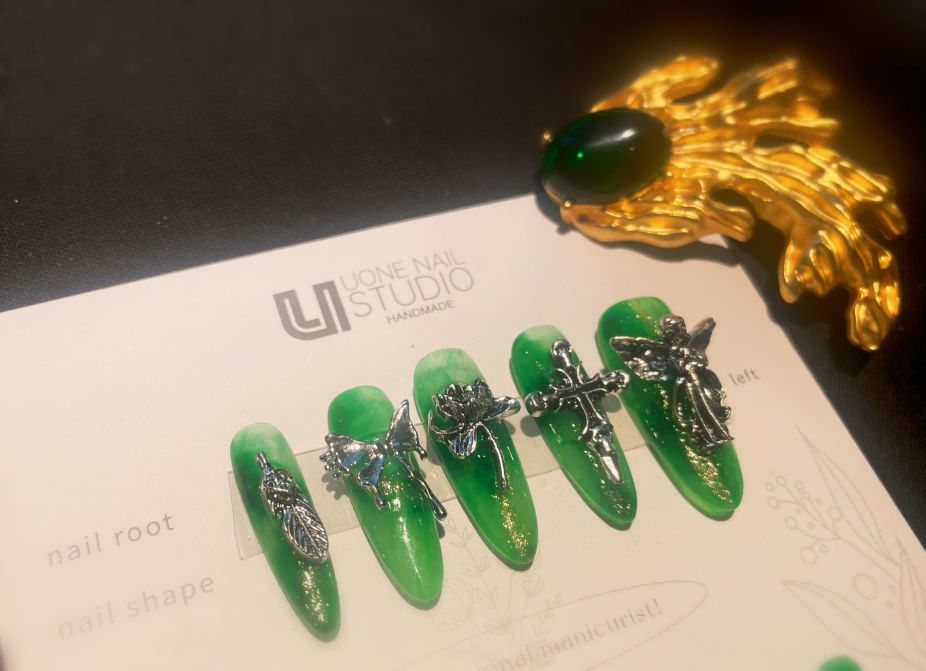 Emerald Angel Press-On Nails